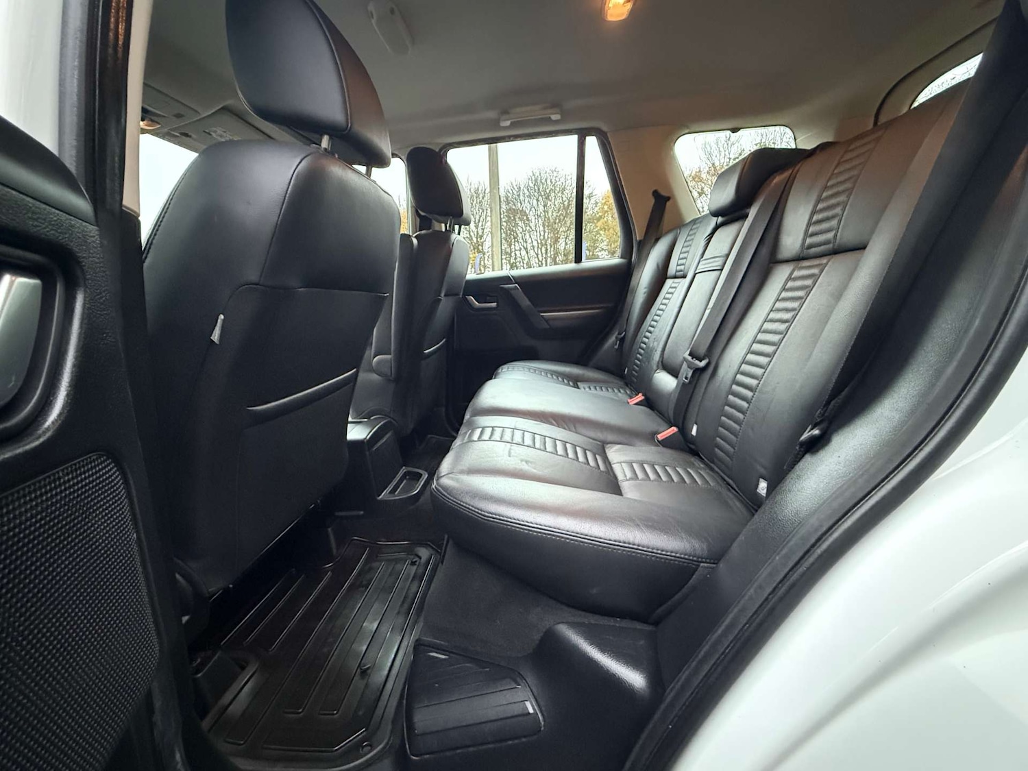 Used Land Rover Freelander 2013 for sale - 76685290: Photo 16