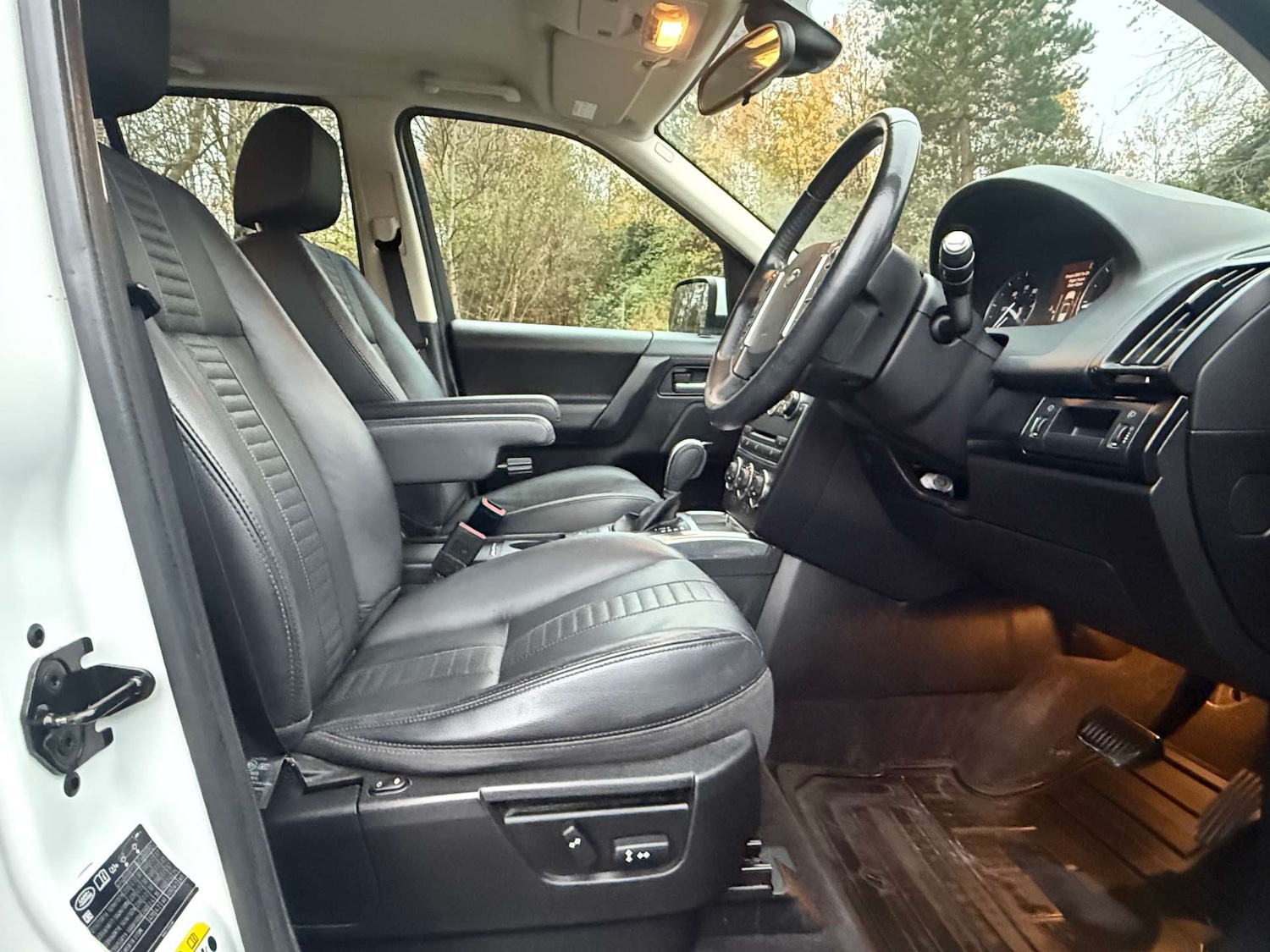 Used Land Rover Freelander 2013 for sale - 76685290: Photo 28