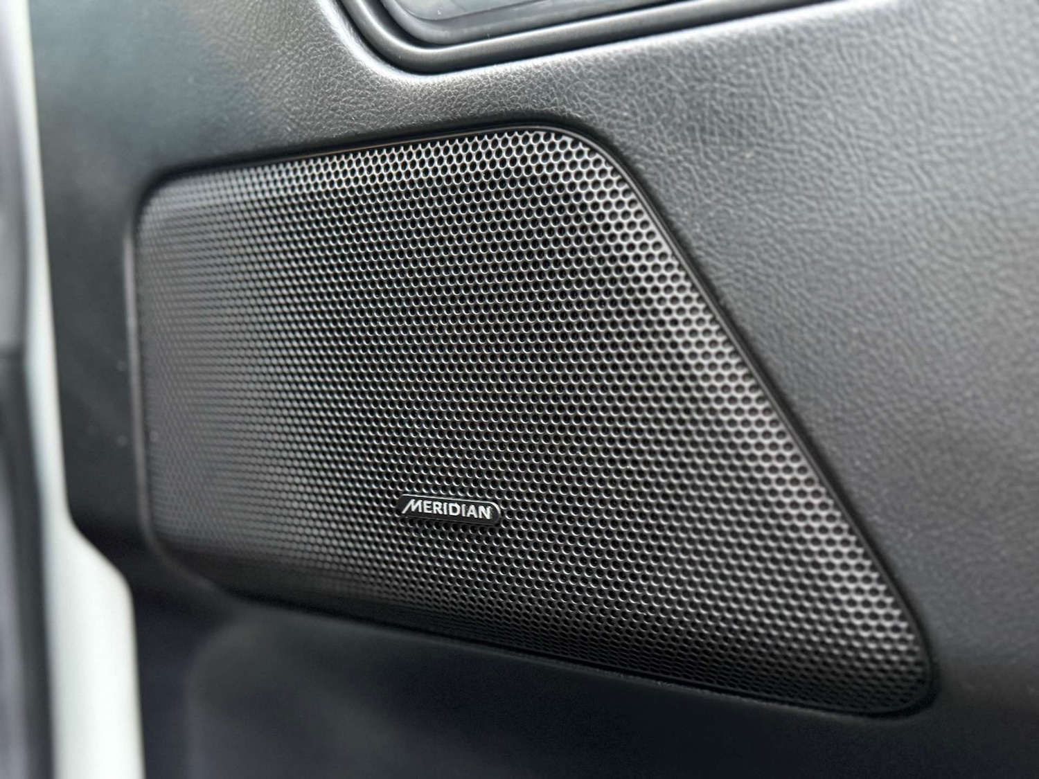 Used Land Rover Freelander 2013 for sale - 76685290: Photo 36