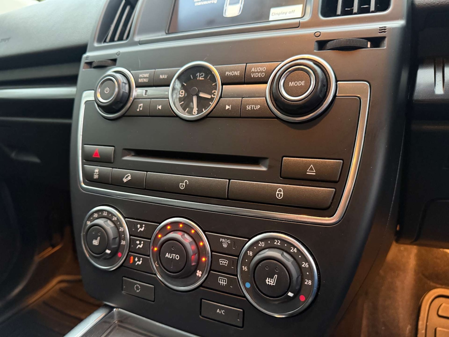 Used Land Rover Freelander 2013 for sale - 76685290: Photo 42