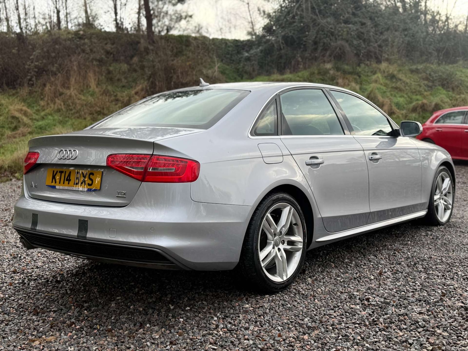 Used Audi A4 2014 for sale - 77026731: Photo 3