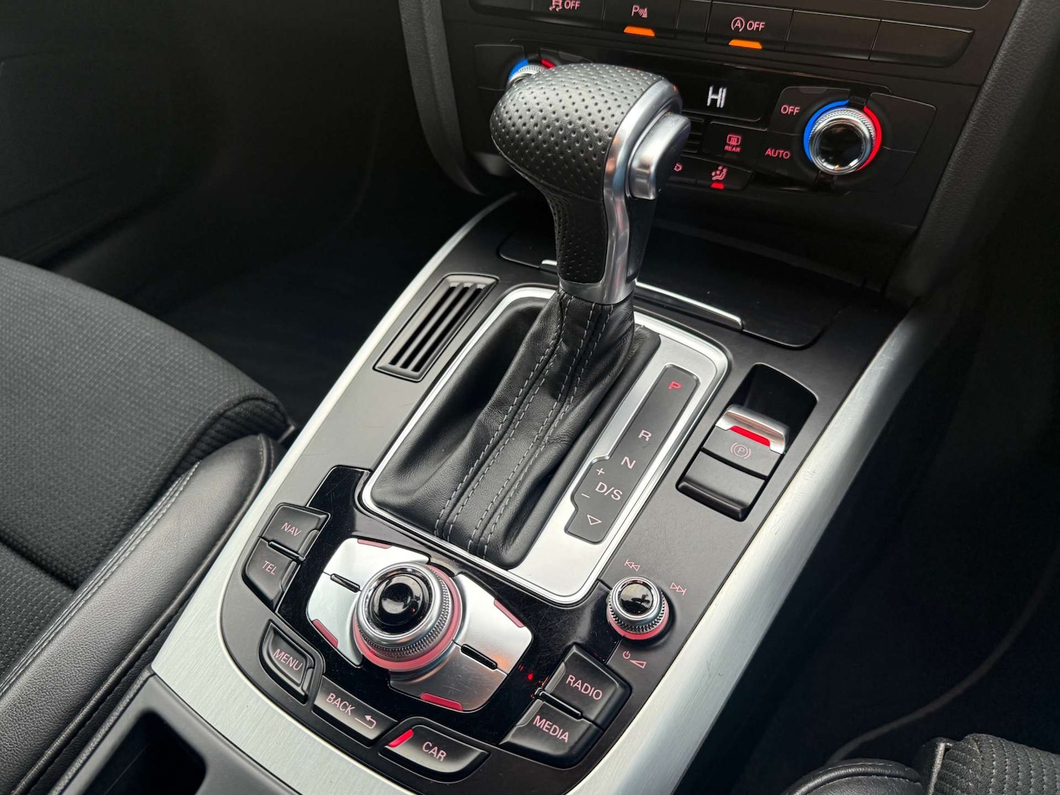 Used Audi A4 2014 for sale - 77026731: Photo 41