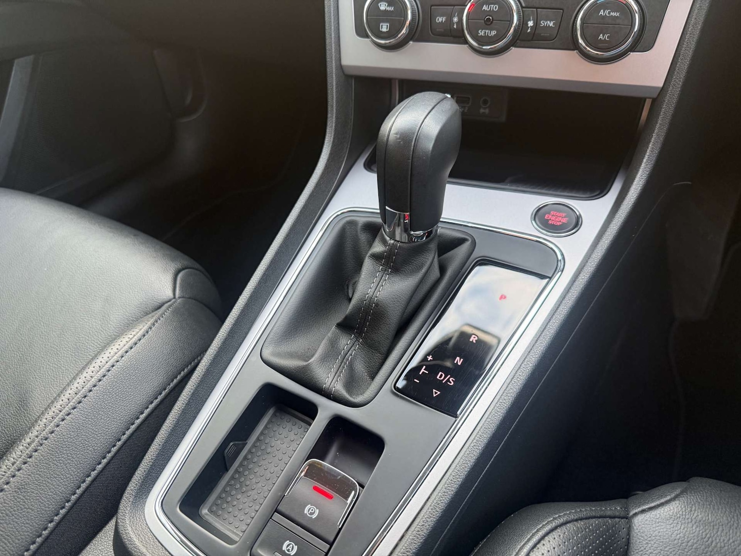 Used SEAT Leon 2019 for sale - 77035654: Photo 42