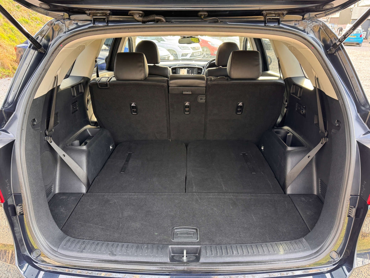 Used Kia Sorento 2018 for sale - 77836409: Photo 9