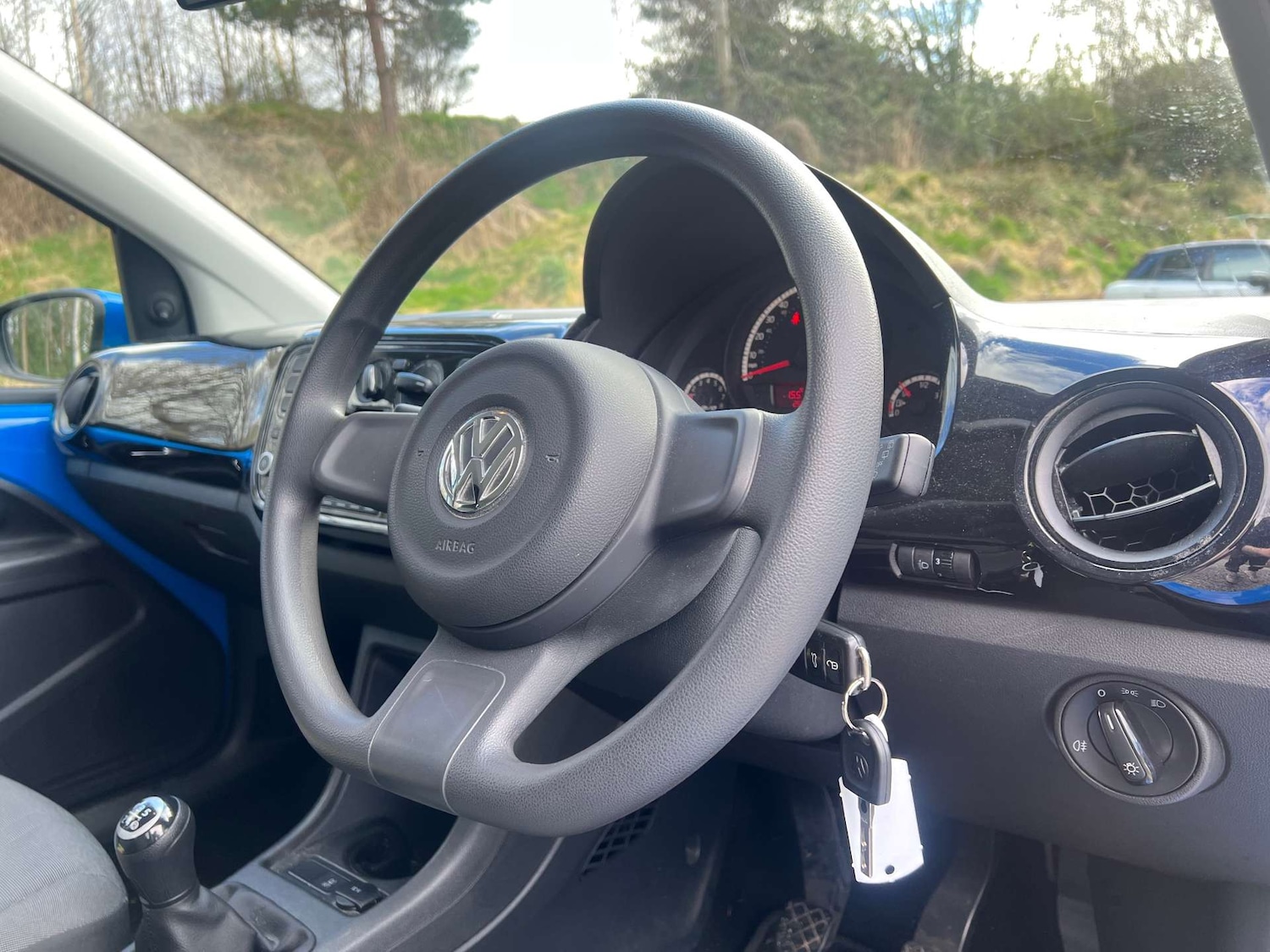 Used Volkswagen up! 2015 for sale - 78090333: Photo 15