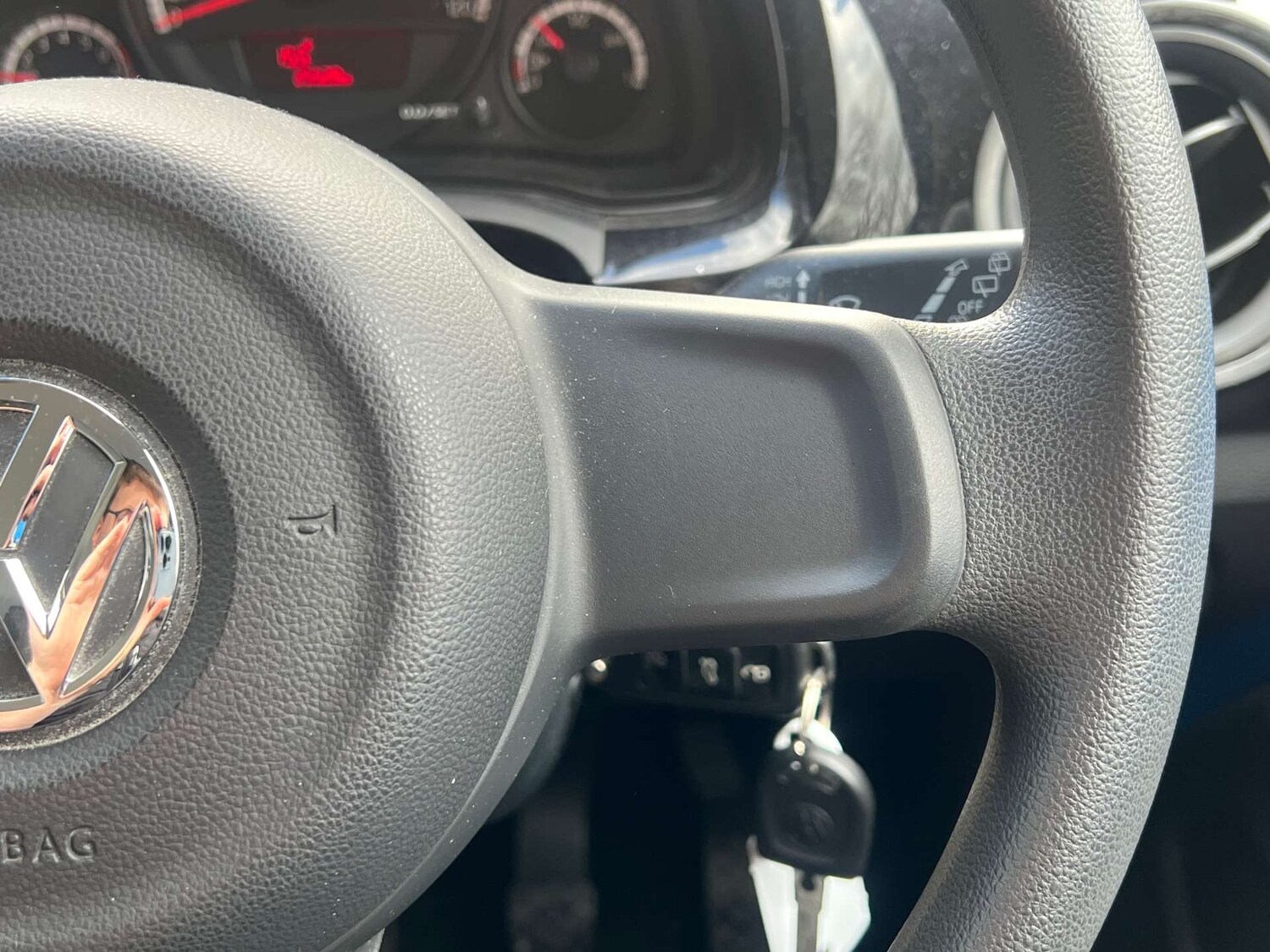 Used Volkswagen up! 2015 for sale - 78090333: Photo 20