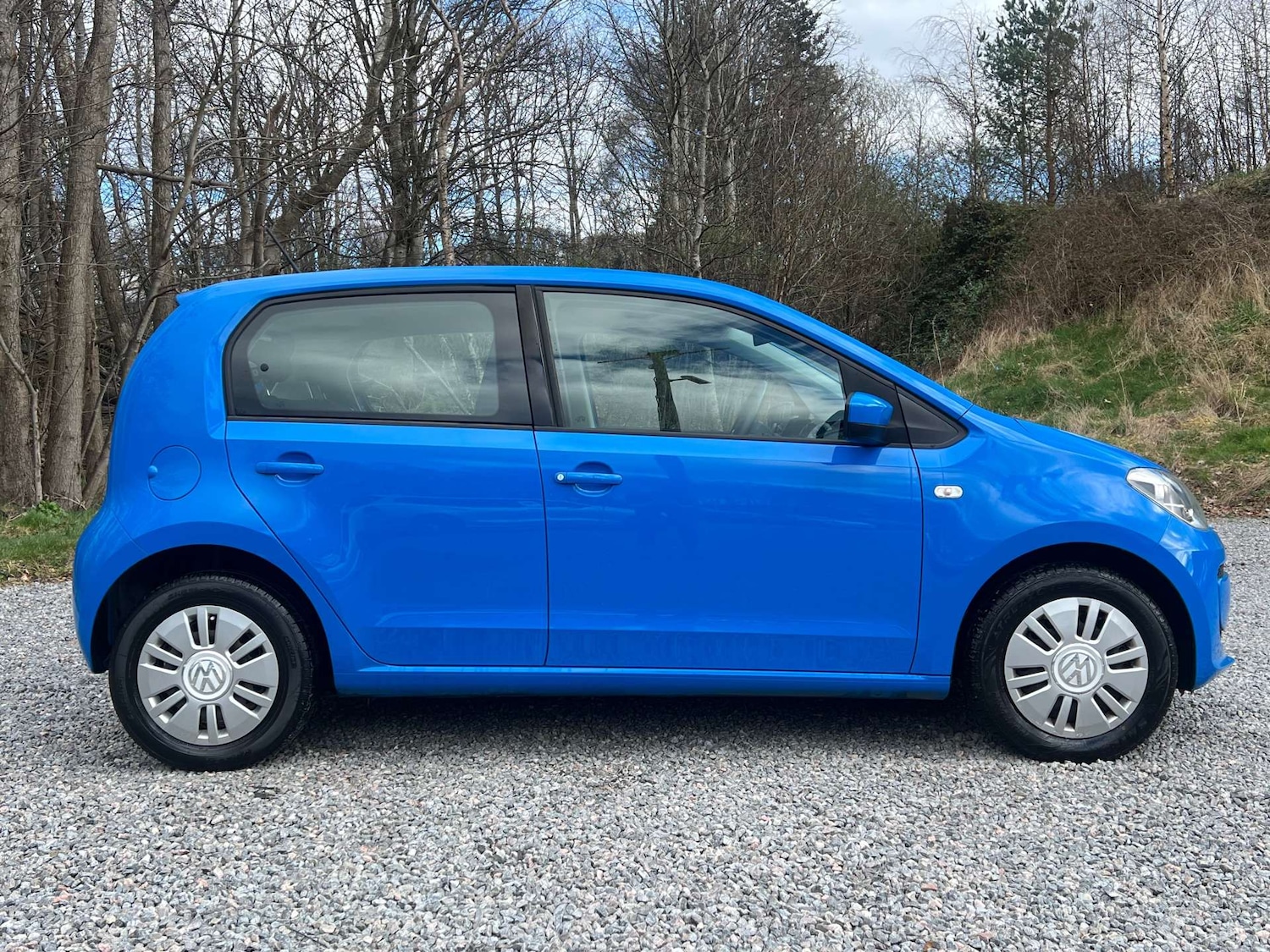 Used Volkswagen up! 2015 for sale - 78090333: Photo 3