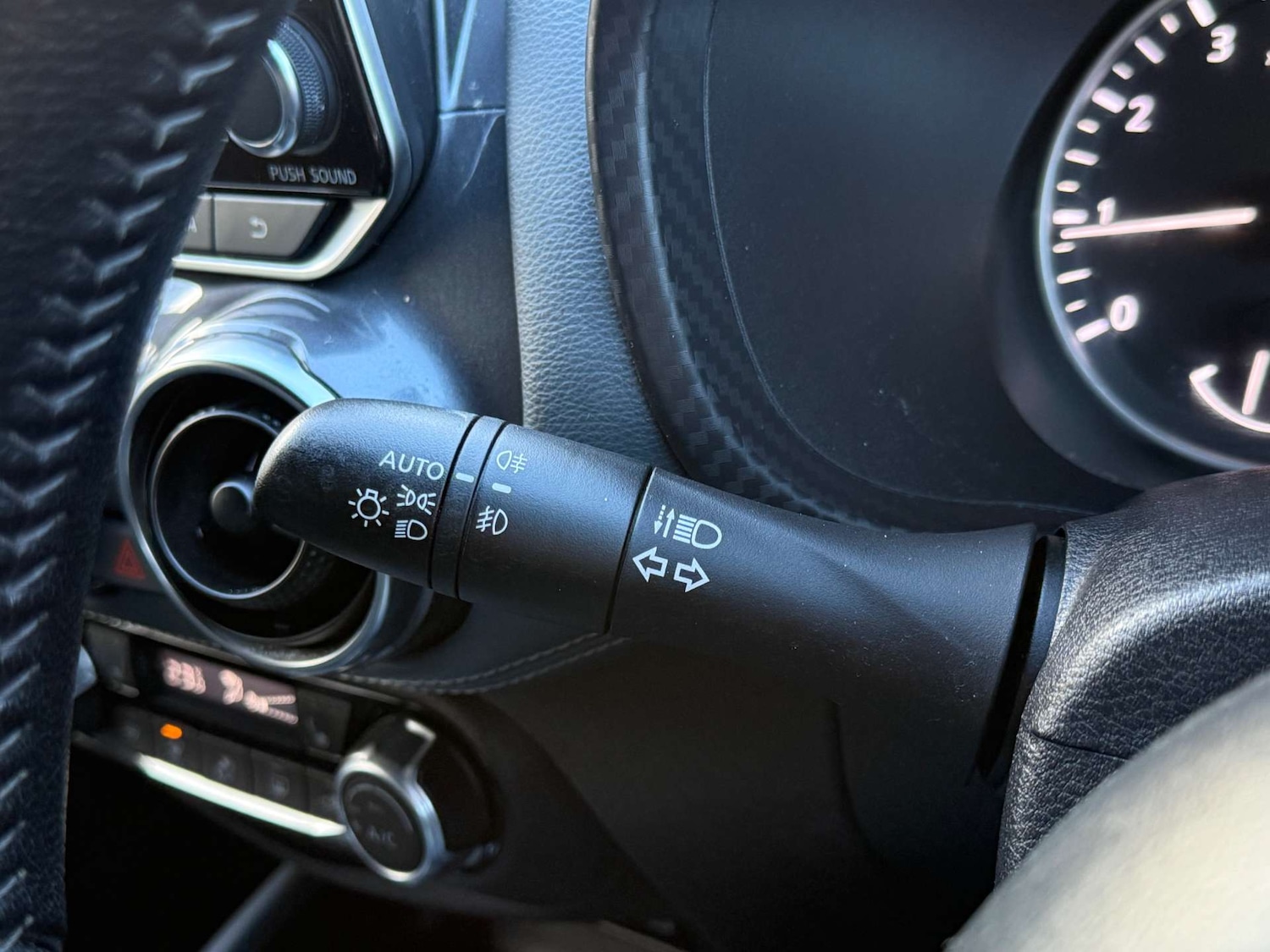 Used Nissan Juke 2020 for sale - 76905257: Photo 37