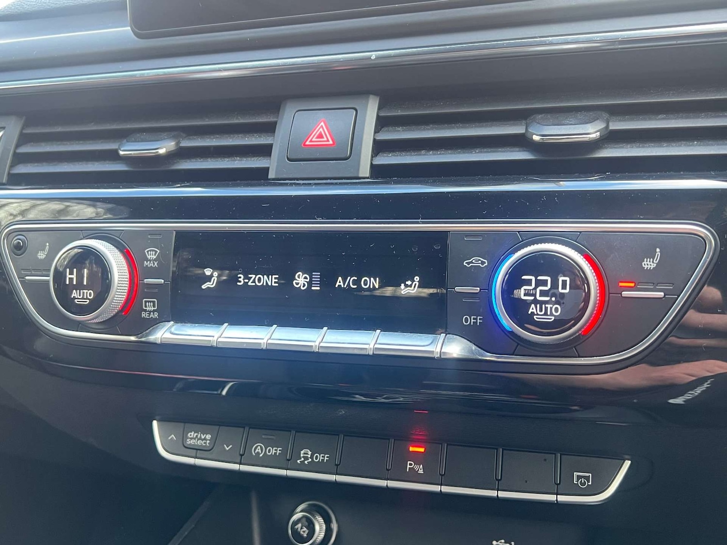 Used Audi A4 2018 for sale - 78084987: Photo 27