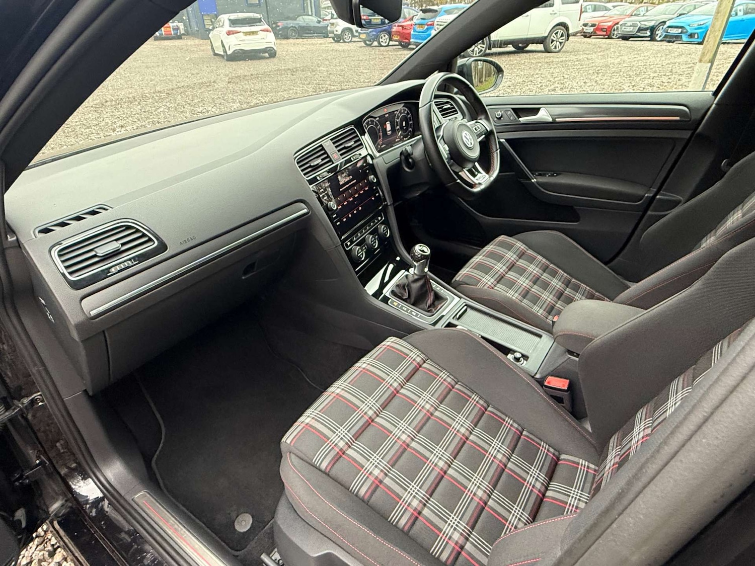 Used Volkswagen Golf 2019 for sale - 76706758: Photo 23