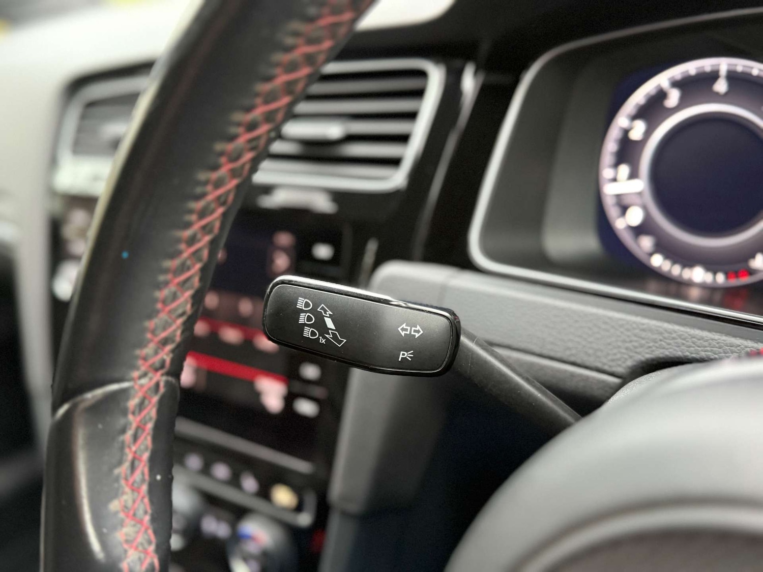 Used Volkswagen Golf 2019 for sale - 76706758: Photo 45