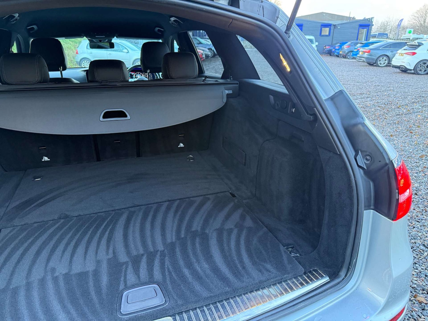 Used Mercedes-Benz E Class 2019 for sale - 76830149: Photo 12