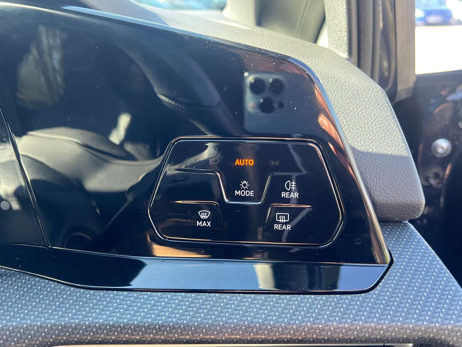 Used Volkswagen Golf 2020 for sale - 78106671: Photo 23