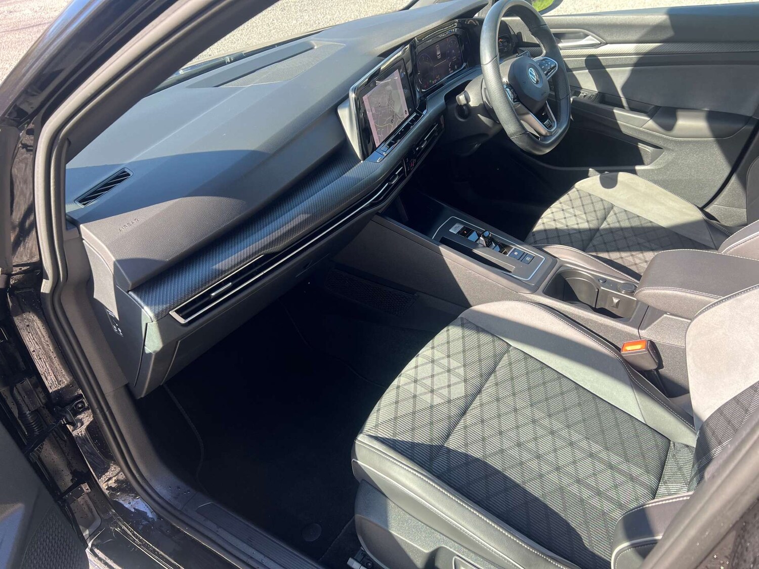 Used Volkswagen Golf 2020 for sale - 78106671: Photo 42