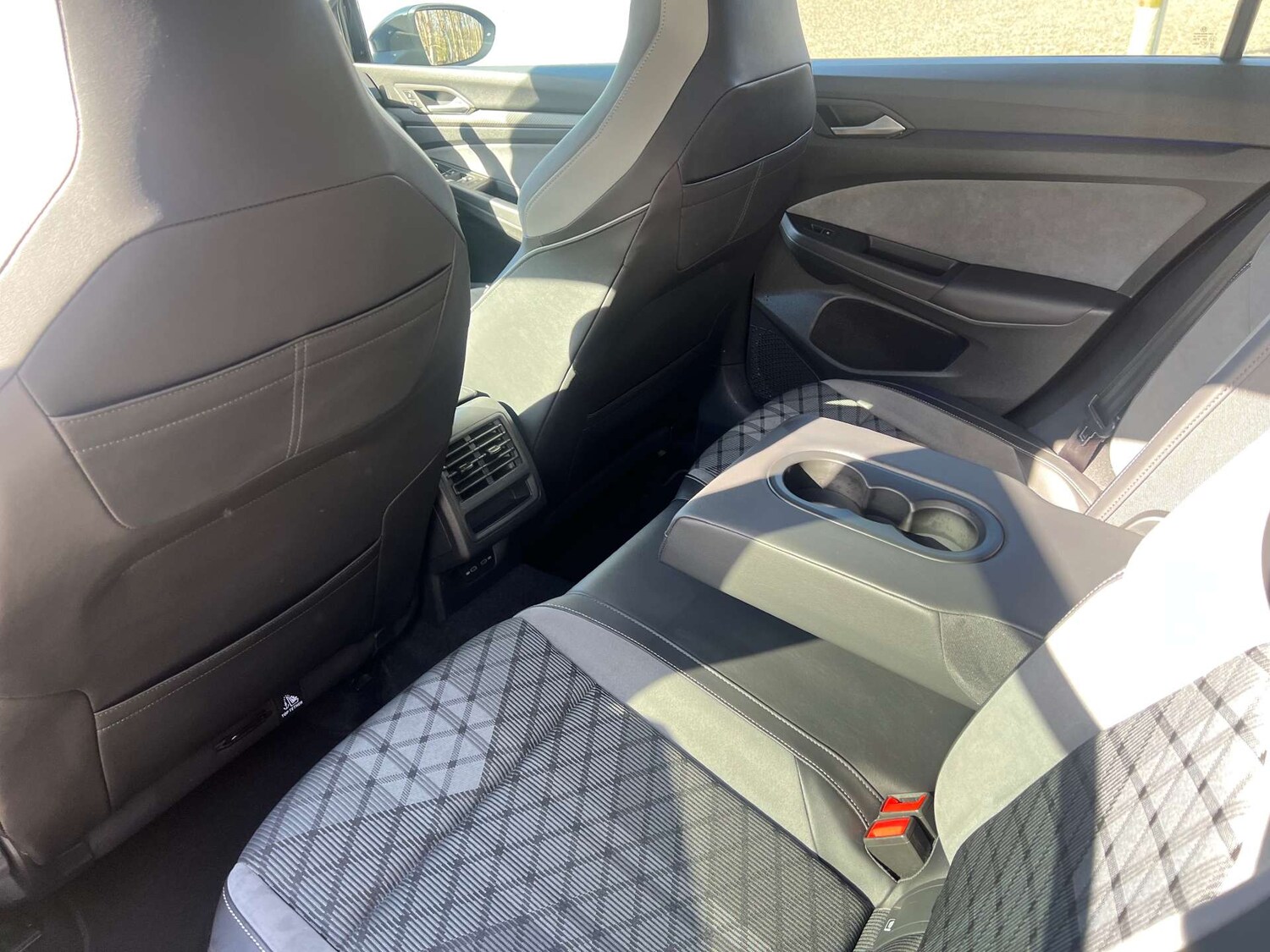 Used Volkswagen Golf 2020 for sale - 78106671: Photo 43