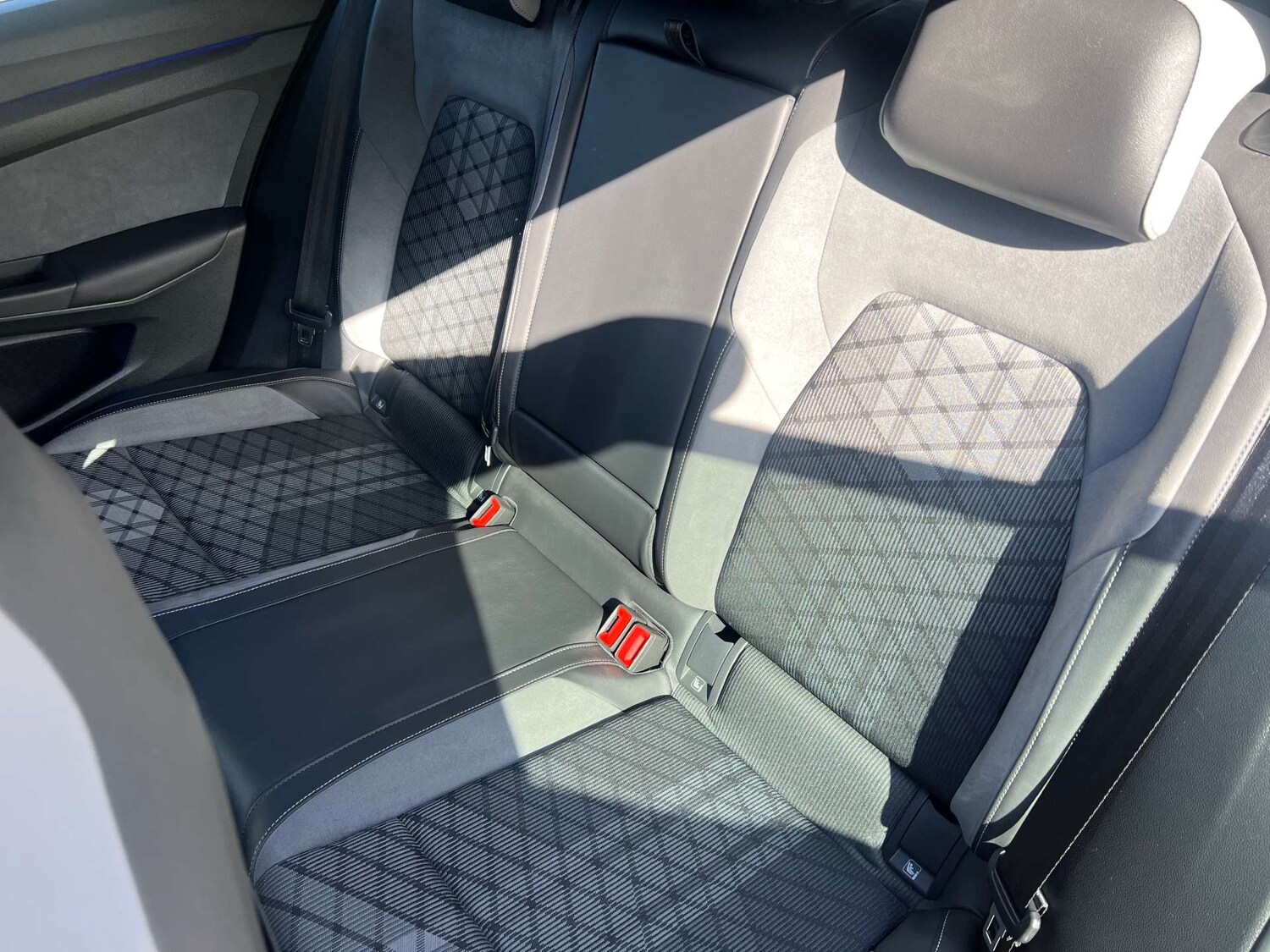 Used Volkswagen Golf 2020 for sale - 78106671: Photo 44