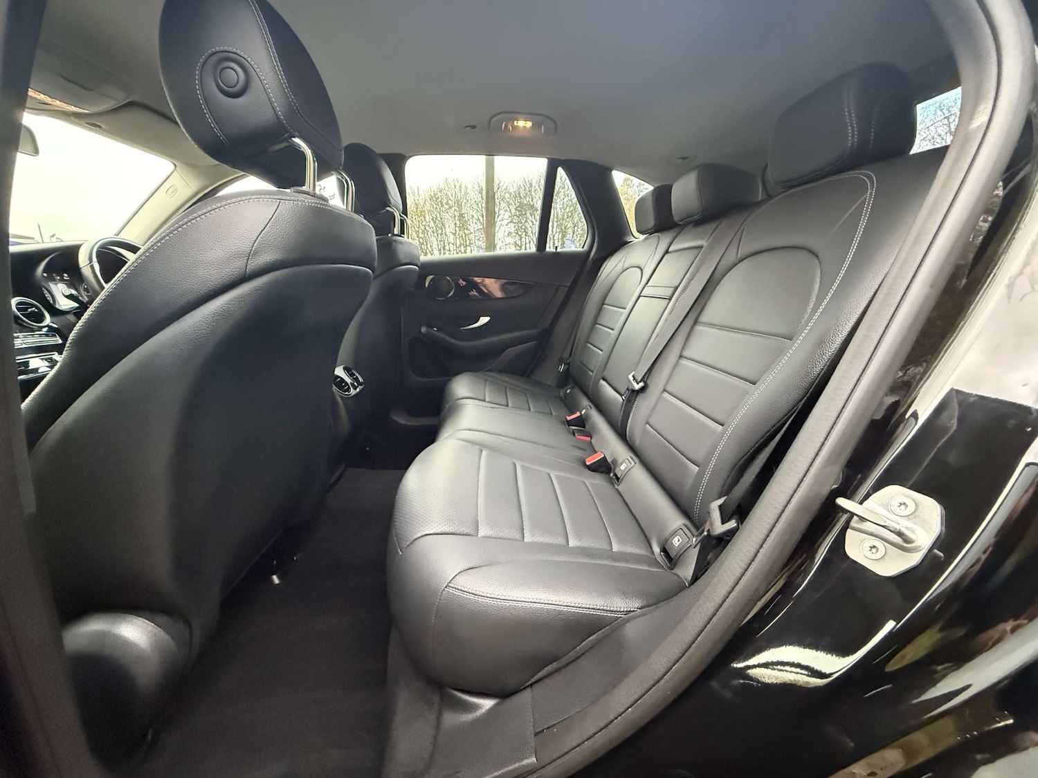 Used Mercedes-Benz GLC 2019 for sale - 76685299: Photo 20