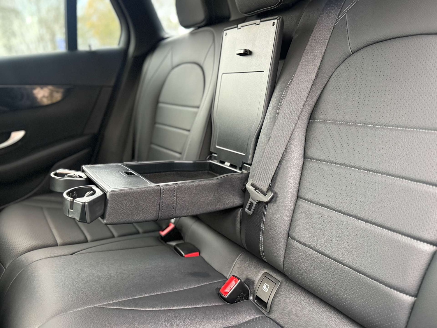 Used Mercedes-Benz GLC 2019 for sale - 76685299: Photo 22