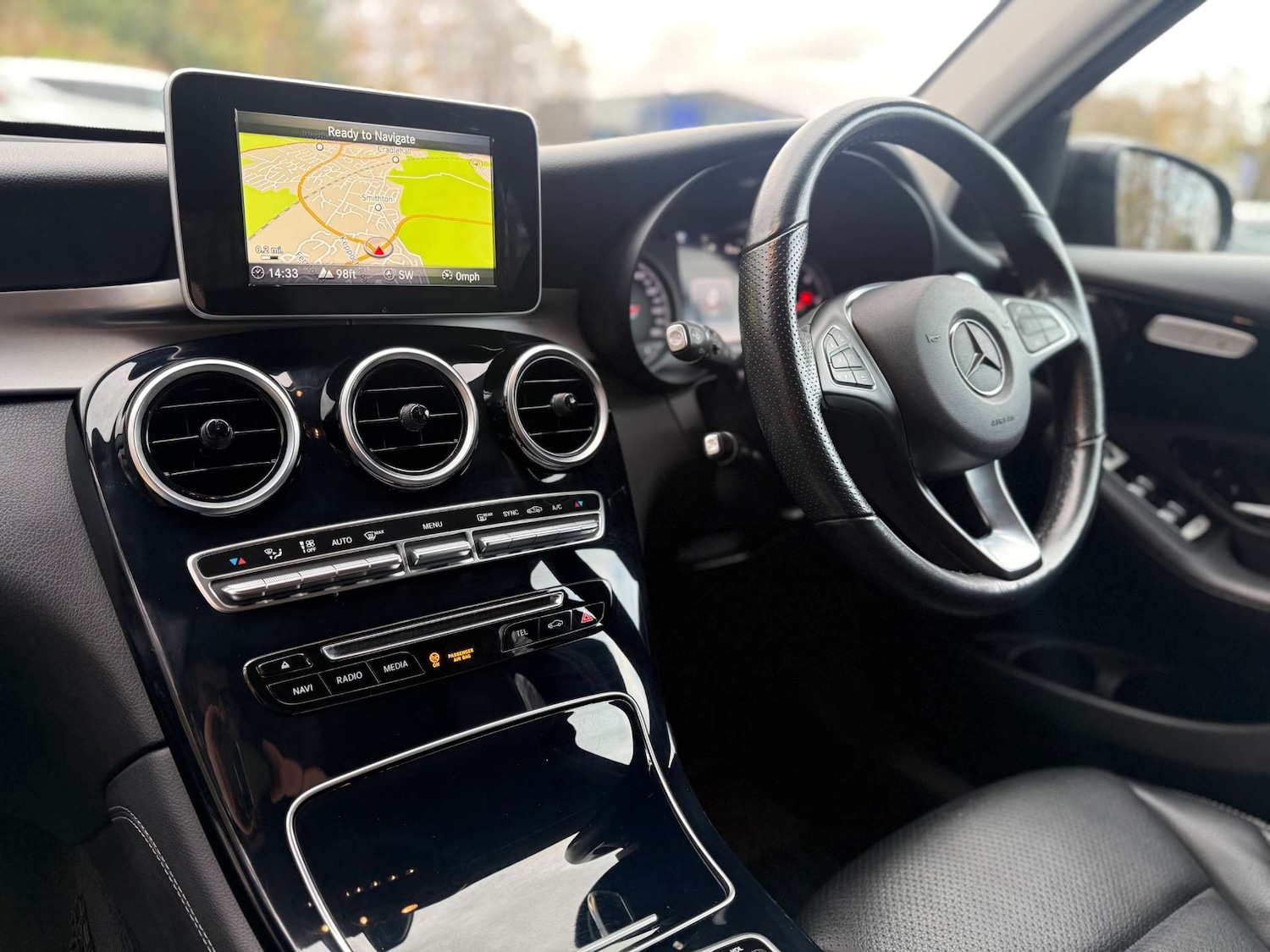 Used Mercedes-Benz GLC 2019 for sale - 76685299: Photo 27