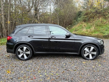 Used Mercedes-Benz GLC 2019 for sale - 76685299: Photo