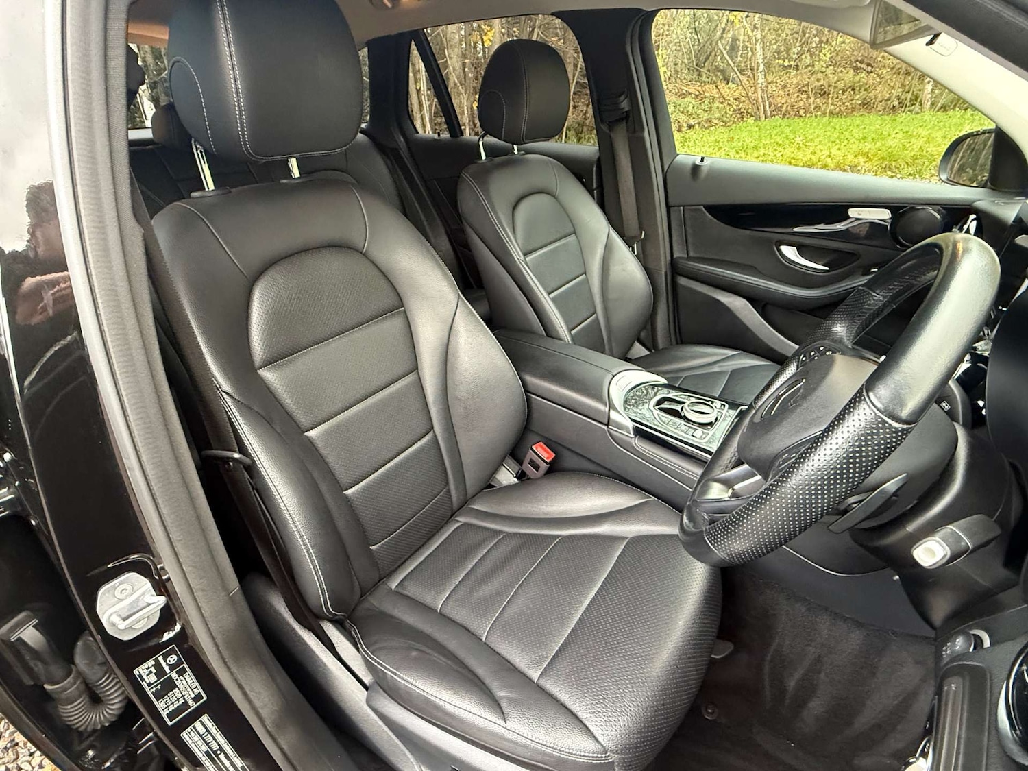 Used Mercedes-Benz GLC 2019 for sale - 76685299: Photo 31