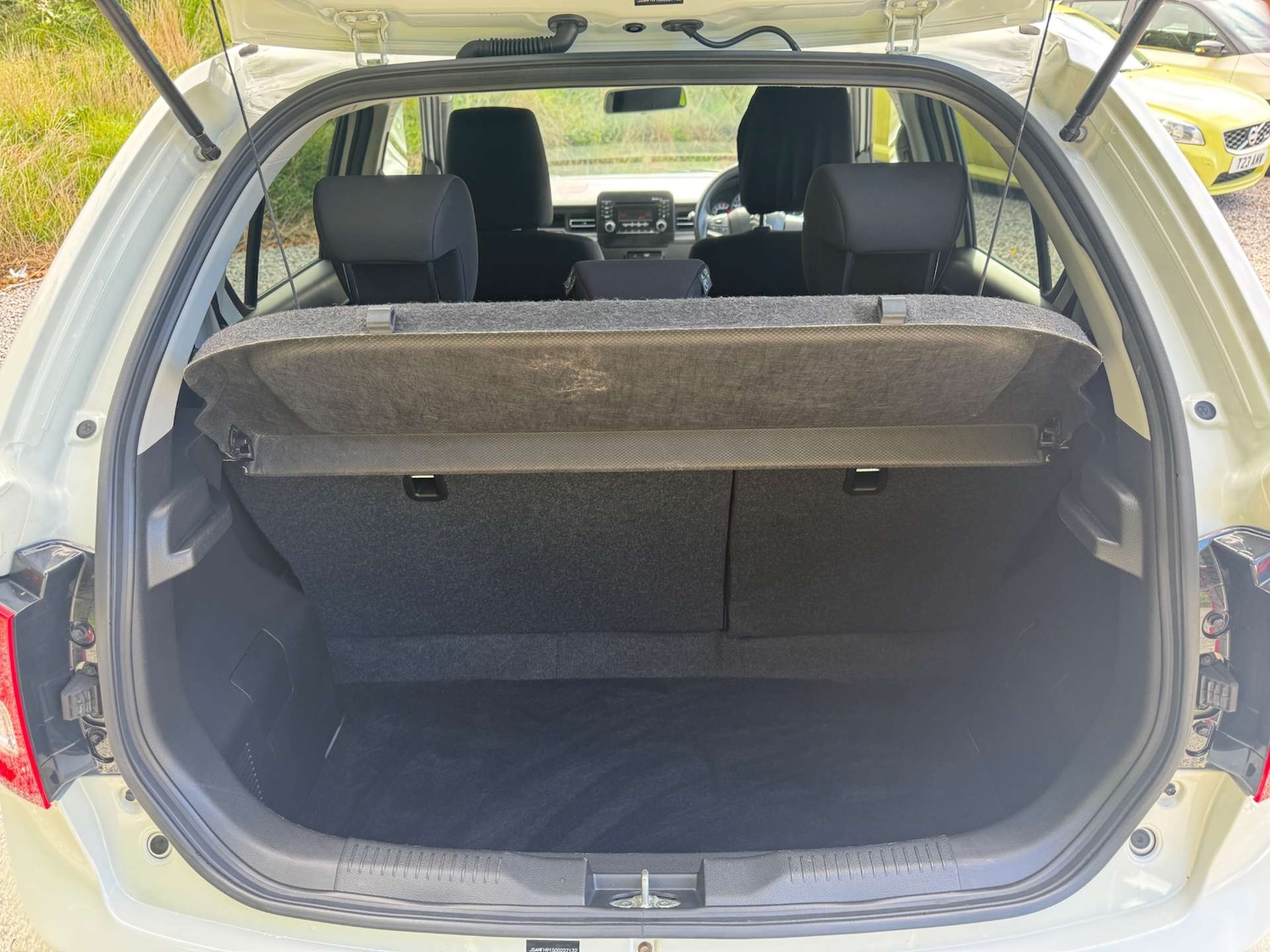 Used Suzuki Ignis 2021 for sale - 76685270: Photo 7