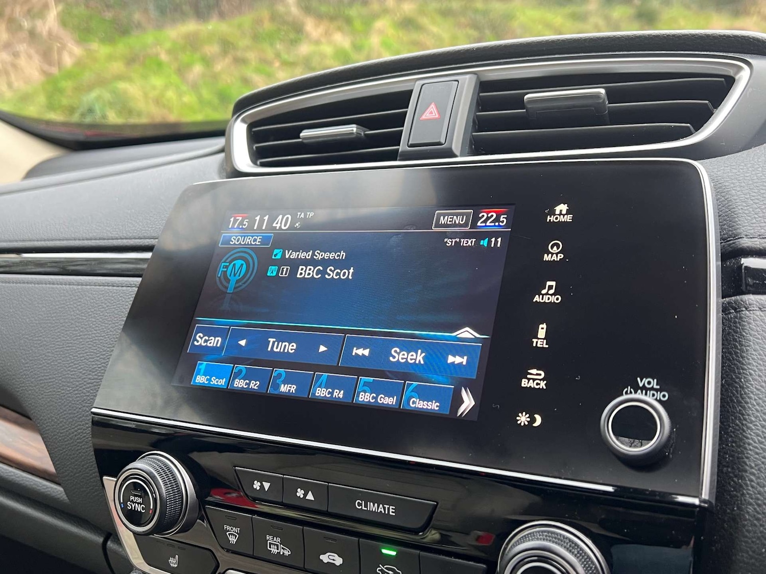 Used Honda CR-V 2019 for sale - 76942847: Photo 18