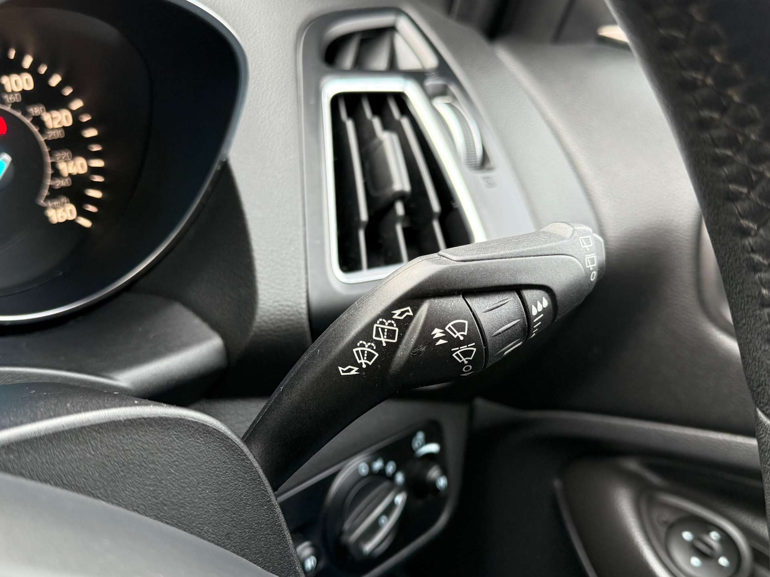 Used Ford Kuga 2016 for sale - 76830139: Photo 45