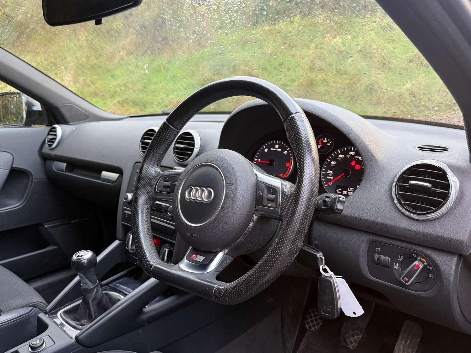 Used Audi A3 2011 for sale - 76685286: Photo 14