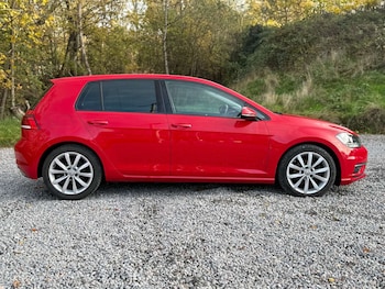 Used Volkswagen Golf 2017 for sale - 76685289: Photo