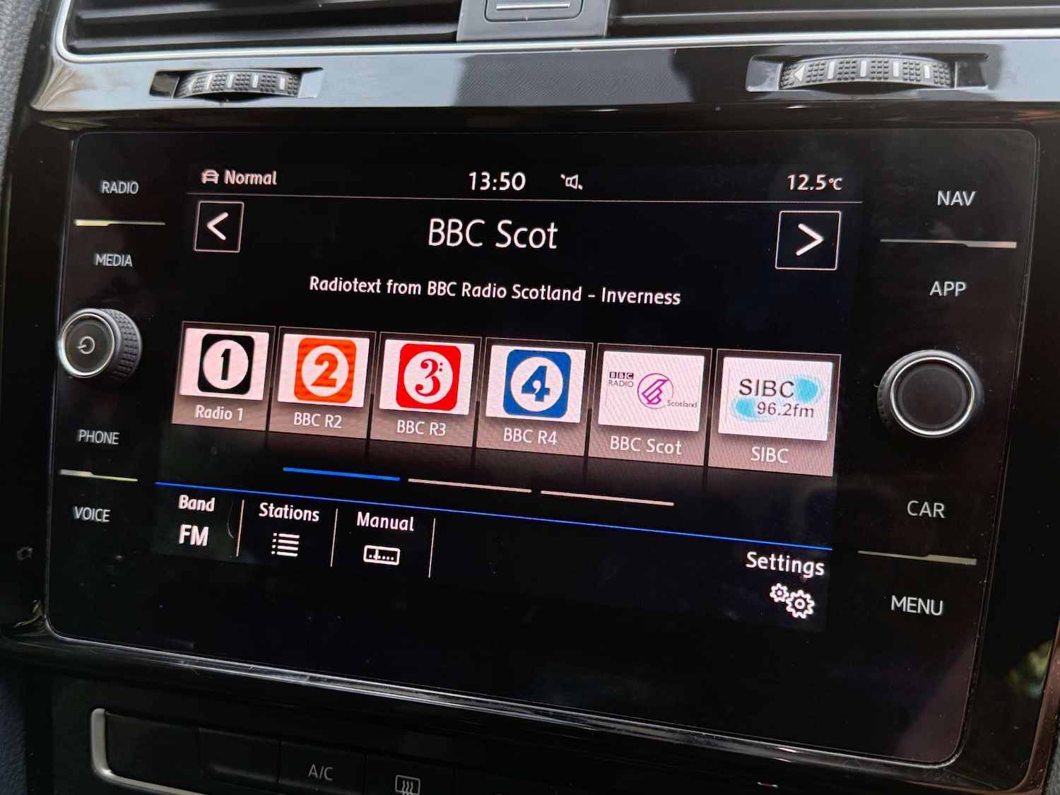 Used Volkswagen Golf 2017 for sale - 76685289: Photo 39