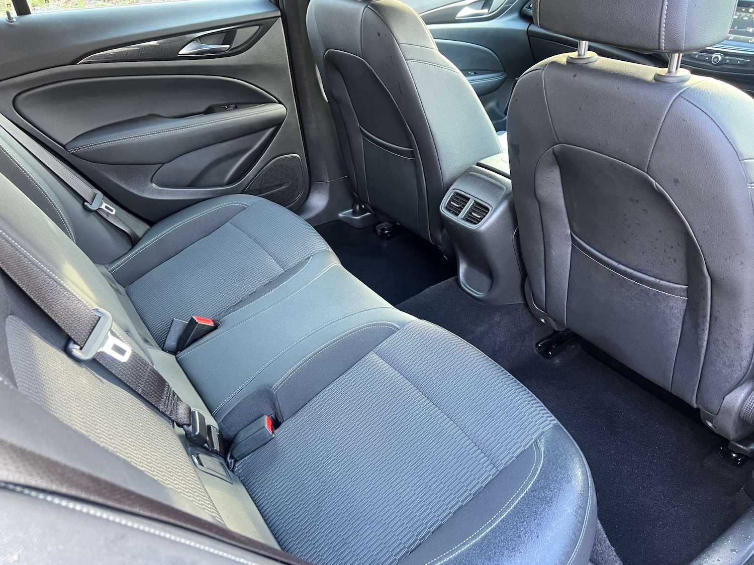 Used Vauxhall Insignia 2019 for sale - 77378419: Photo 25