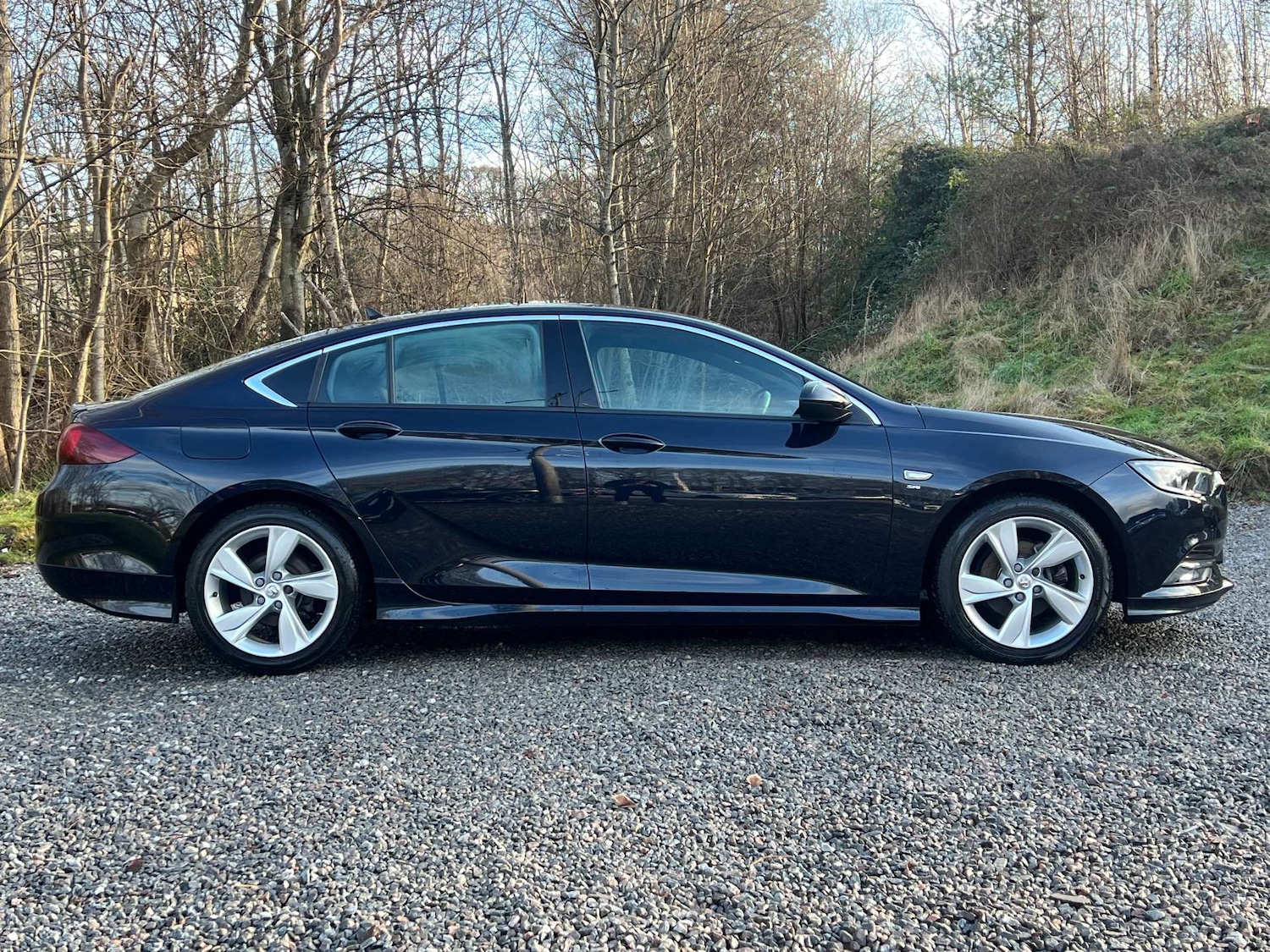 Used Vauxhall Insignia 2019 for sale - 77378419: Photo 3