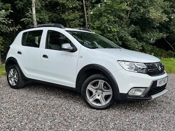 Used Dacia Sandero 2017 for sale - 79798360: Photo