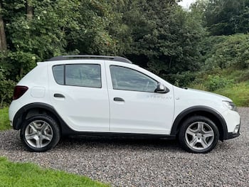 Used Dacia Sandero 2017 for sale - 79798360: Photo
