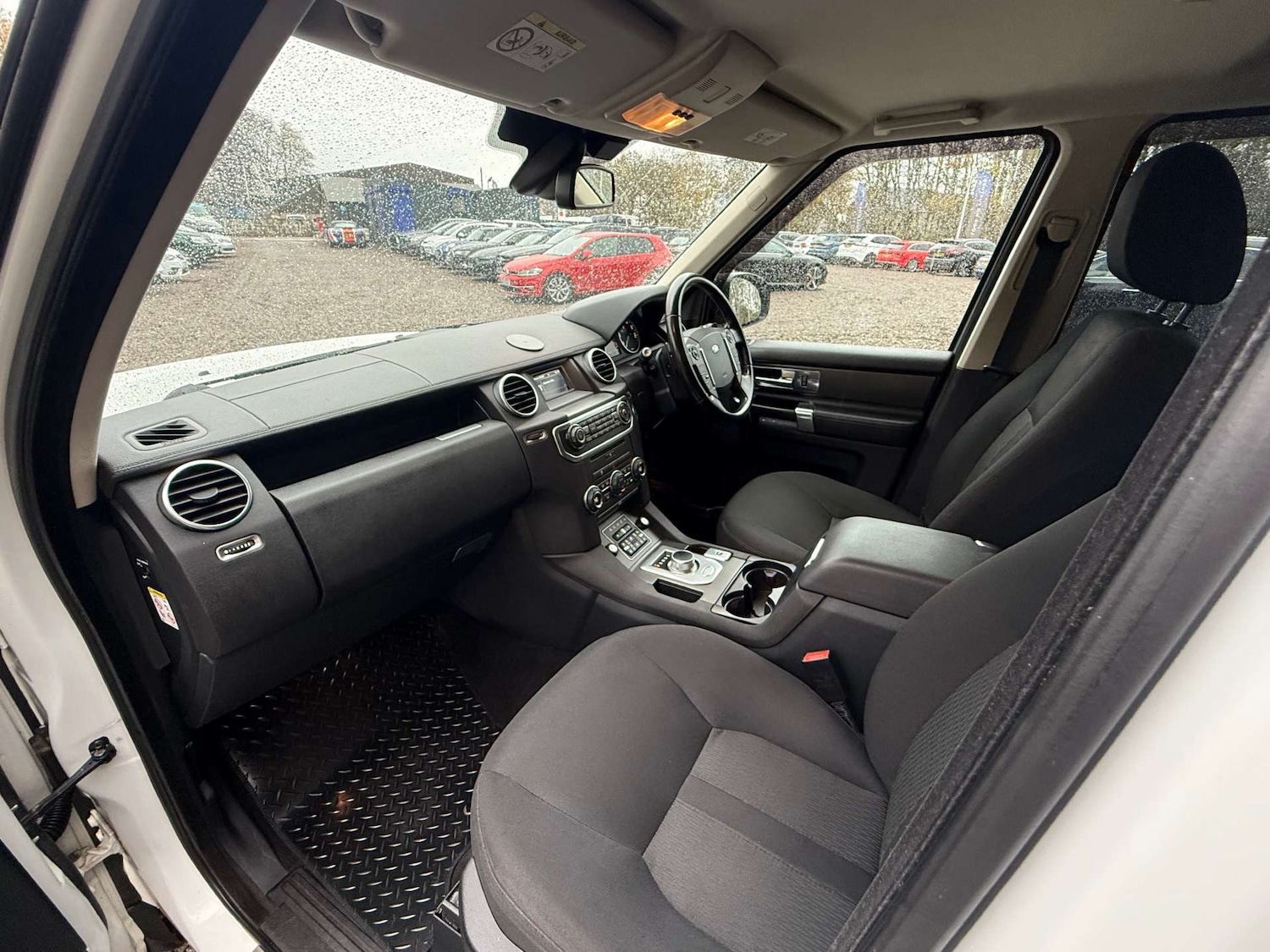 Used Land Rover Discovery 2015 for sale - 76685271: Photo 15