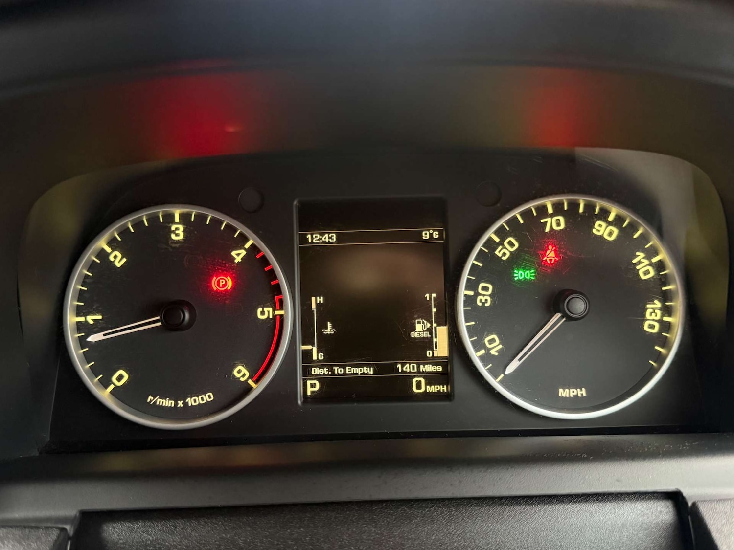 Used Land Rover Discovery 2015 for sale - 76685271: Photo 32