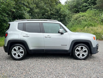 Used Jeep Renegade 2015 for sale - 79142645: Photo