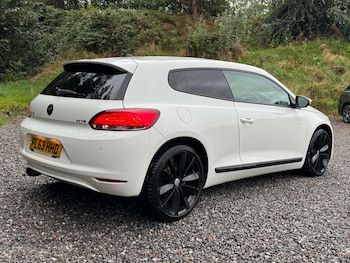 Used Volkswagen Scirocco 2013 for sale - 76144410: Photo 3