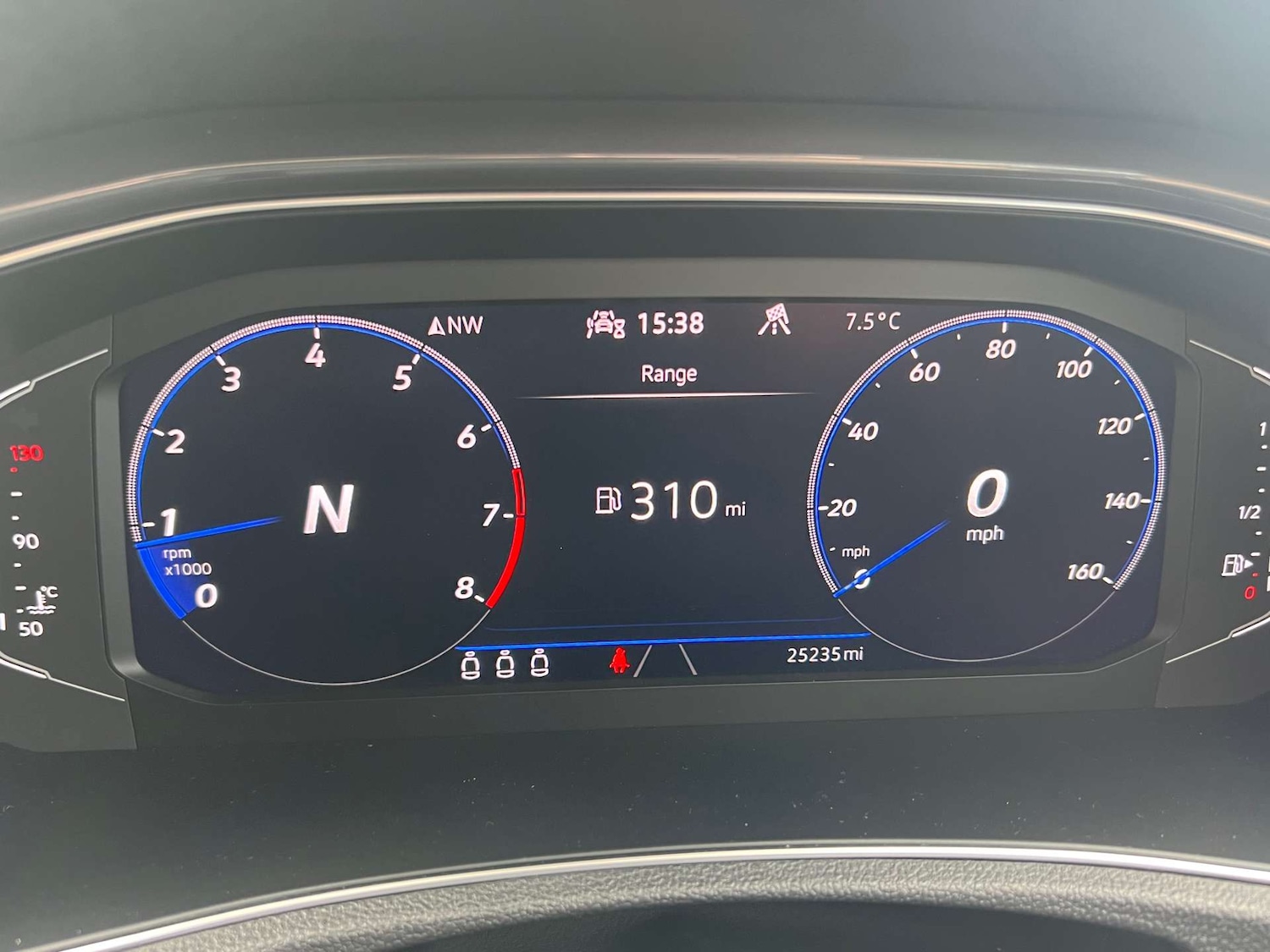 Used Volkswagen T-Roc 2021 for sale - 78179672: Photo 9