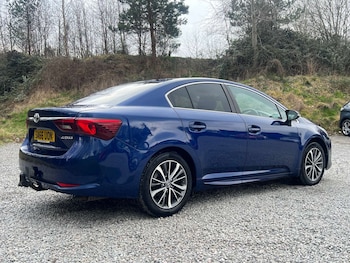 Used Toyota Avensis 2016 for sale - 77693818: Photo