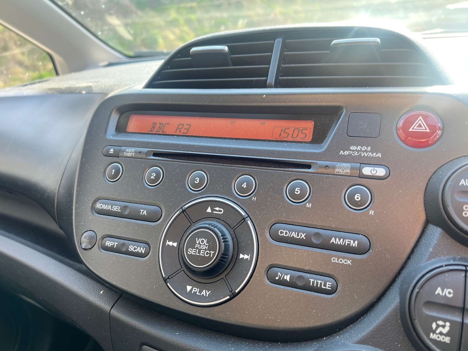 Used Honda Jazz 2014 for sale - 77950382: Photo 12