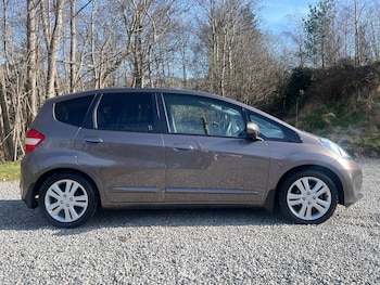 Used Honda Jazz 2014 for sale - 77950382: Photo