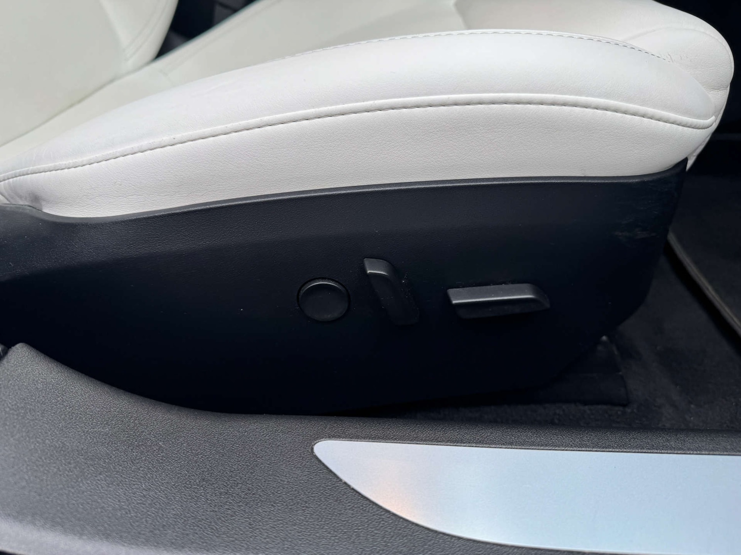 Used Tesla Model S 2020 for sale - 76685268: Photo 24