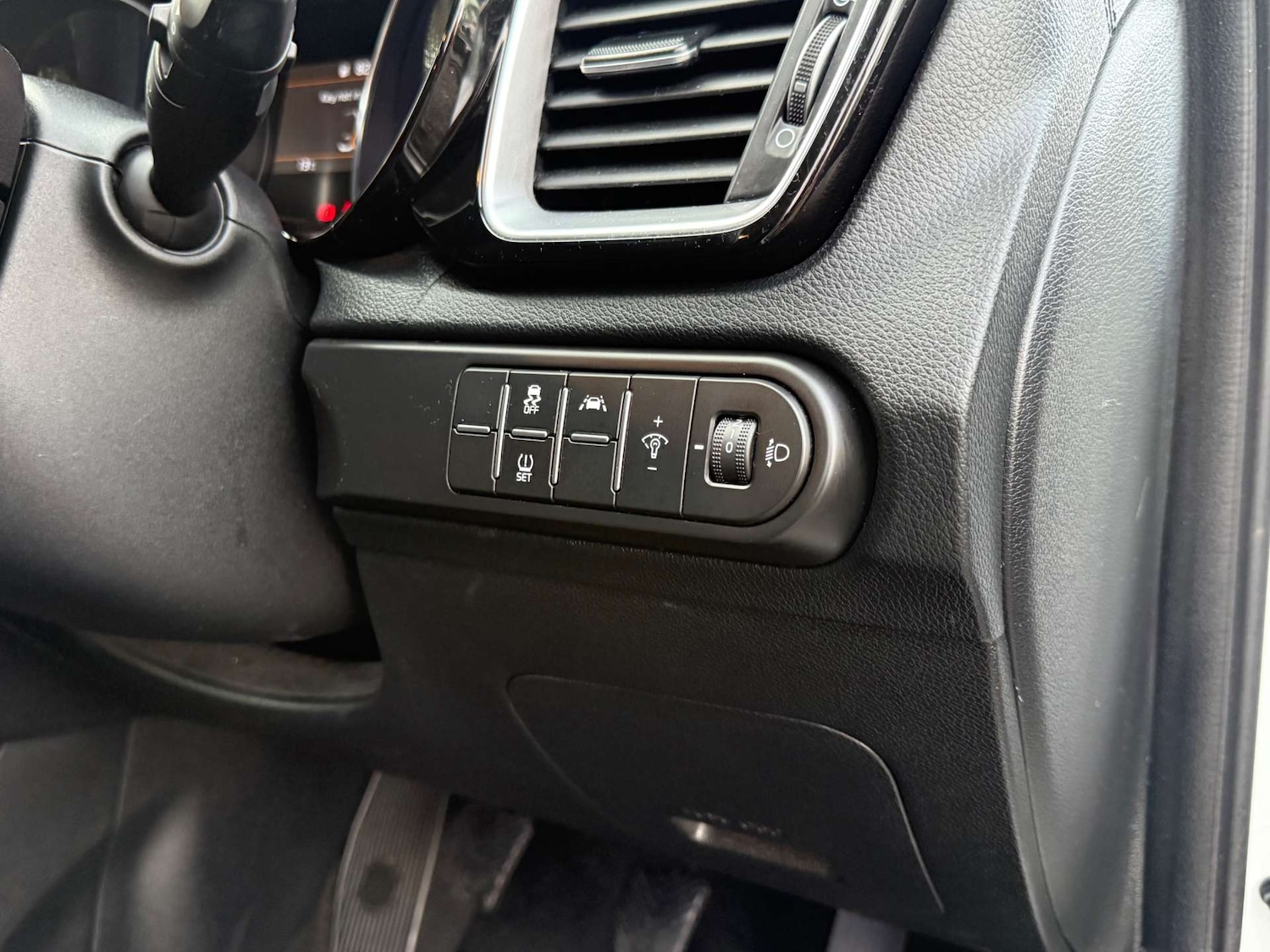 Used Kia XCeed 2021 for sale - 76694842: Photo 32