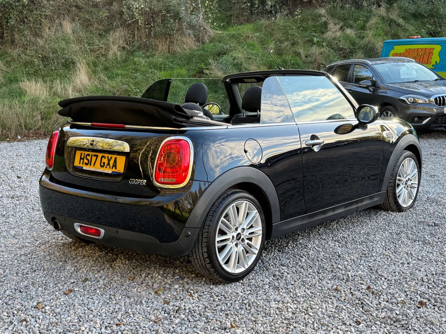 Used MINI Convertible 2017 for sale - 76685287: Photo 11
