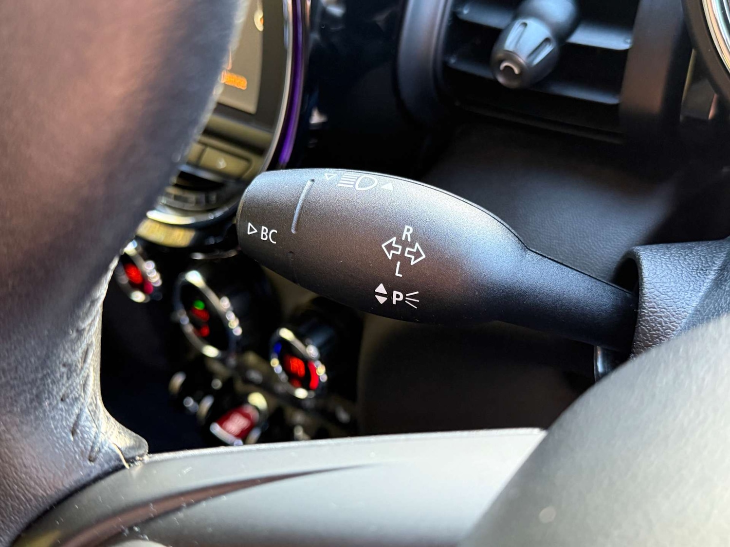 Used MINI Convertible 2017 for sale - 76685287: Photo 33