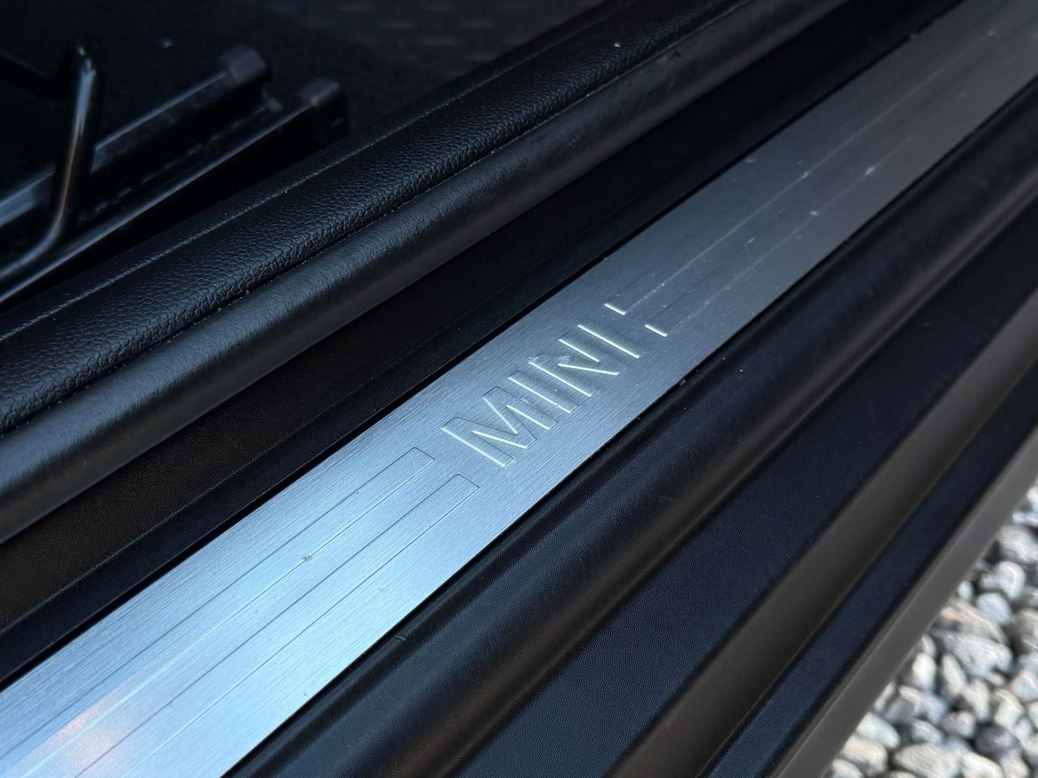 Used MINI Convertible 2017 for sale - 76685287: Photo 35