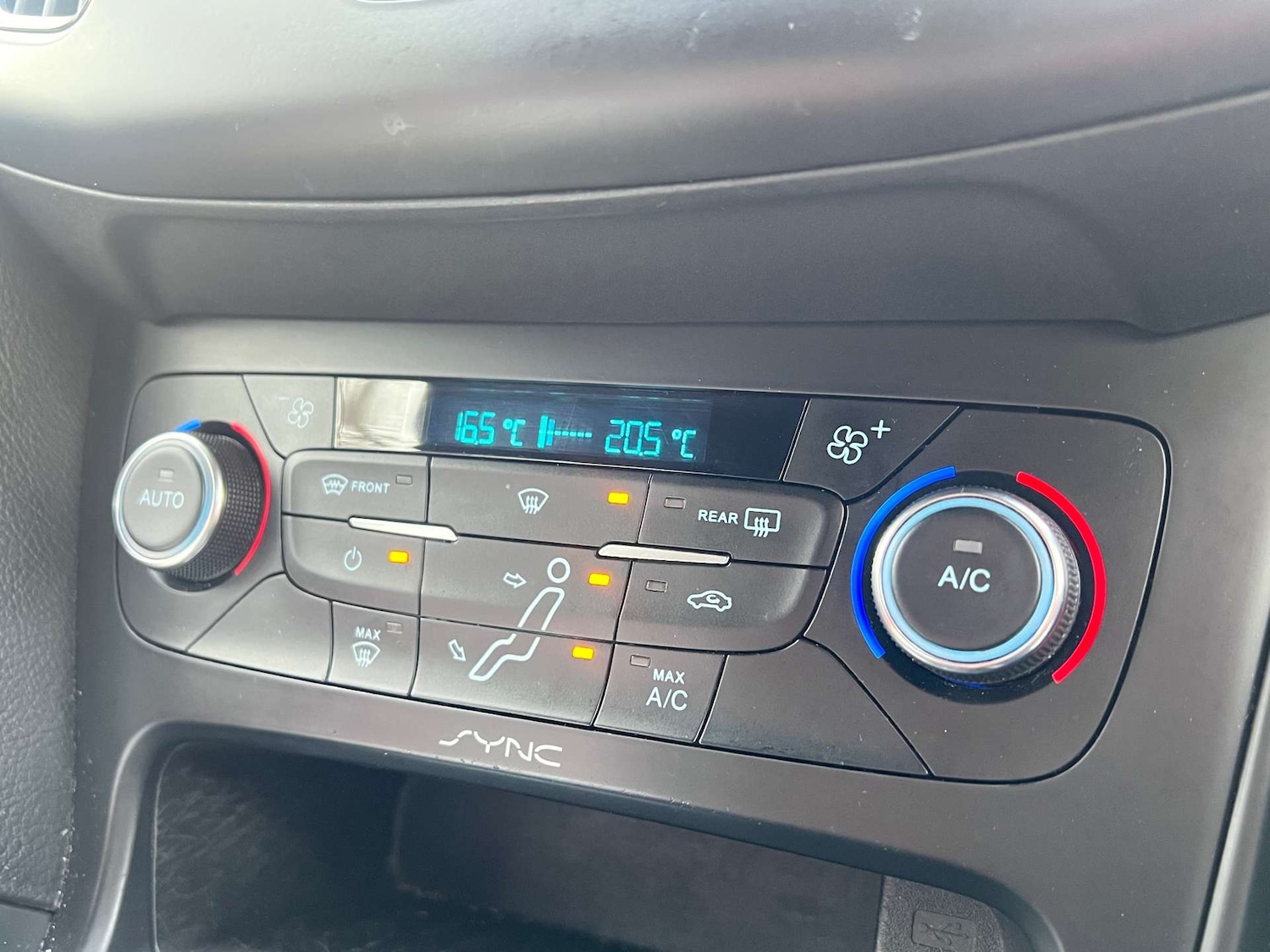 Used Ford Focus 2015 for sale - 77617100: Photo 13