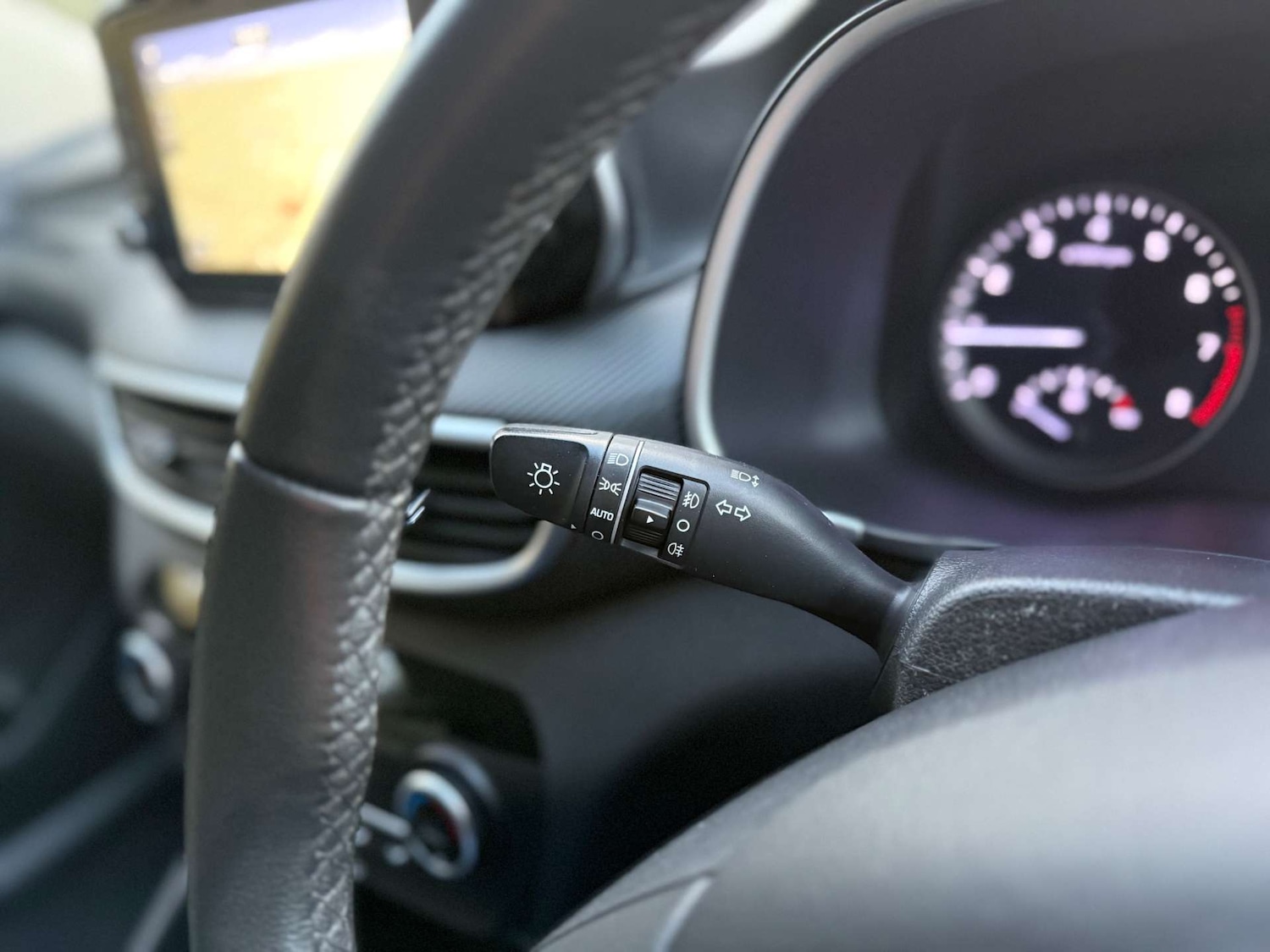 Used Hyundai TUCSON 2018 for sale - 76685285: Photo 44